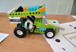 62. Lego WeDo 2.0. projekt Śmieciarka