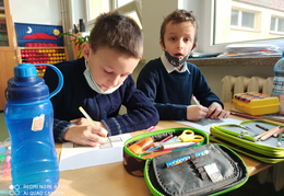 D82B3B9A-C40F-4381-B95B-0D6638CA9F66