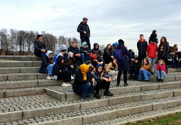 30.03.2023r. Klasa 8 Wycieczka do Oświęcimia