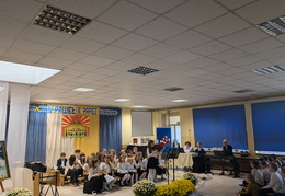 PXL 20241108 105935669