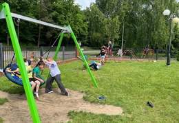 2025.06.02 Dzień Dziecka w klasie 2 - pokazuje zdjęcia w głównym katalogu albumu 2025.06.02 Dzień Dziecka w klasie 2