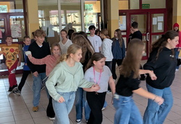 PXL 20251117 105307471.PORTRAIT