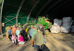 605541773 894588636427375 130510485297649952 n